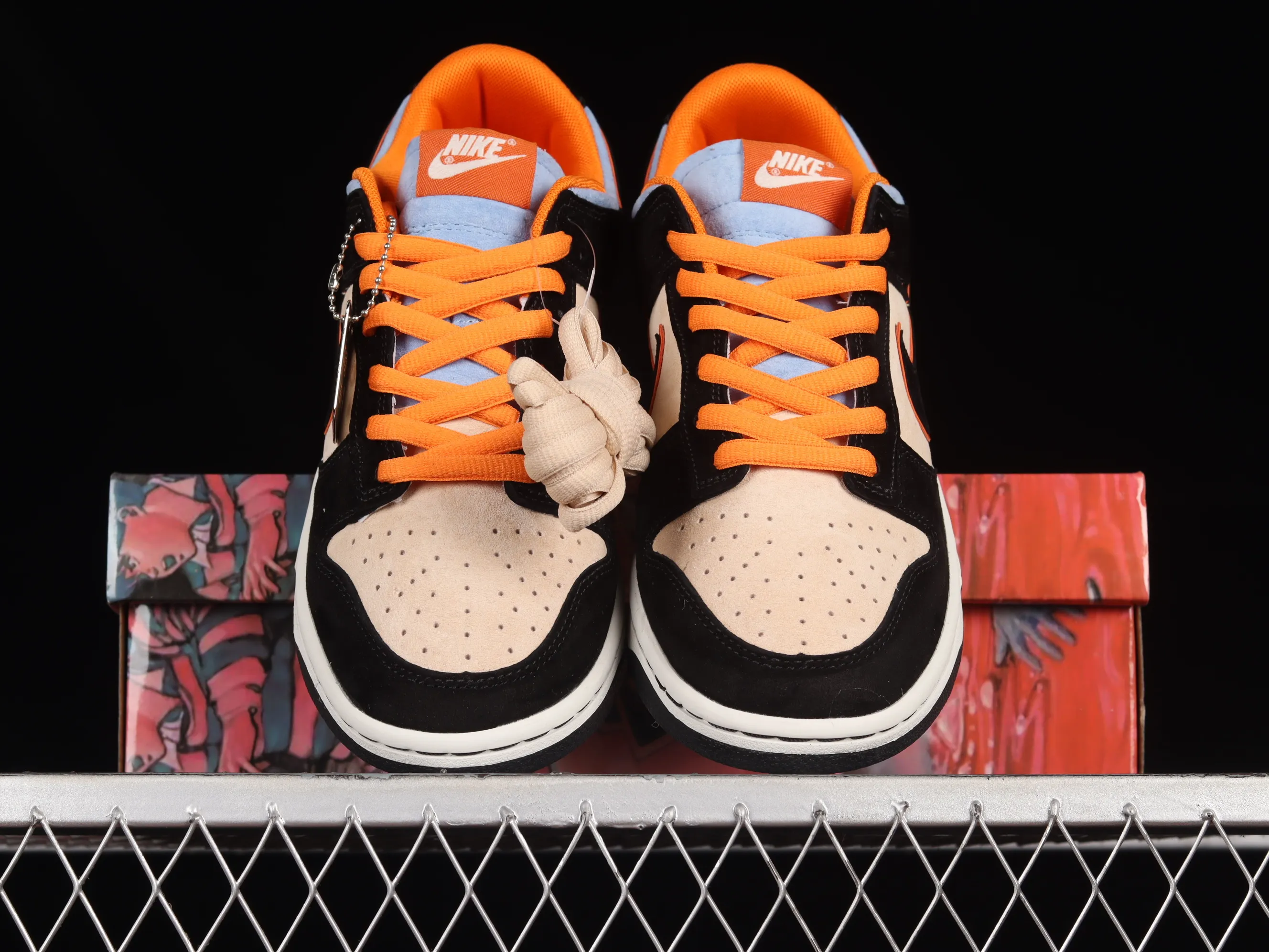 All Categories Nk SB Dunk Series Nk SB Dunk Low Low-top sneakers Otomo Katsuhiro x Nk SB Dunk Low "Steamboy OST" Otomo Katsuhiro co-branded SB low-top sports and leisure sneakers LF0039-027